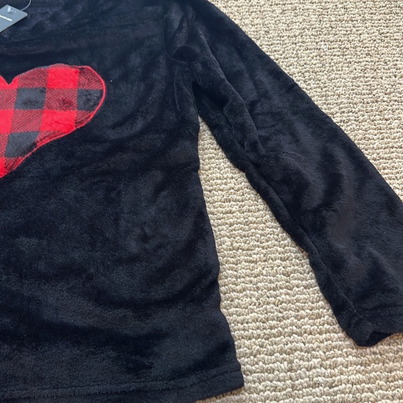 Just Love Heart PJ top - Picture 3 of 6